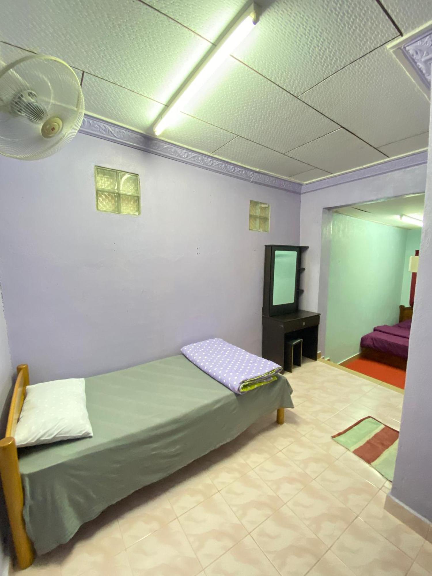 Teratak Tiga Homestay Padang Besar Kaki Bukit Ngoại thất bức ảnh